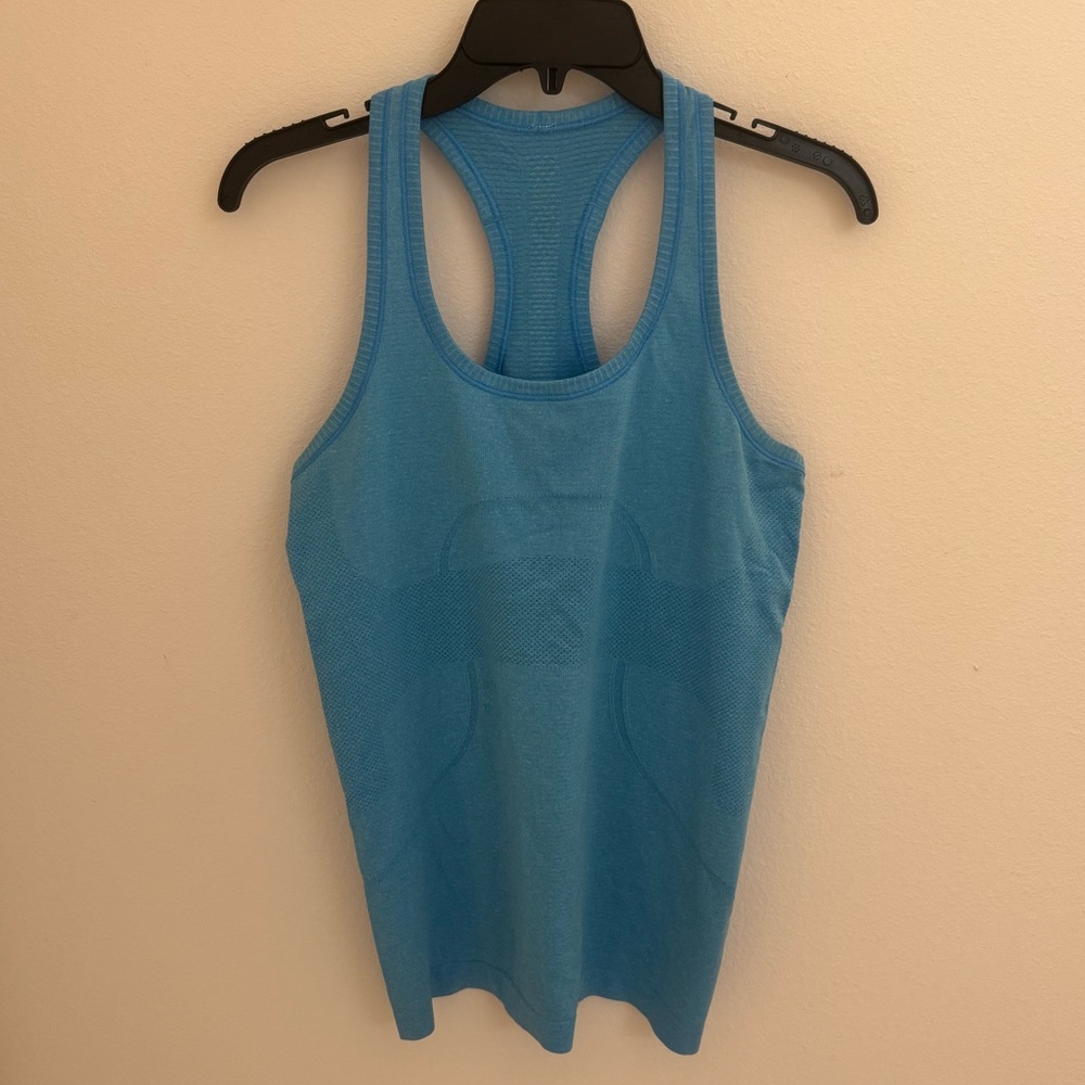 Blue Women's Lululemon Tank Top, size 8